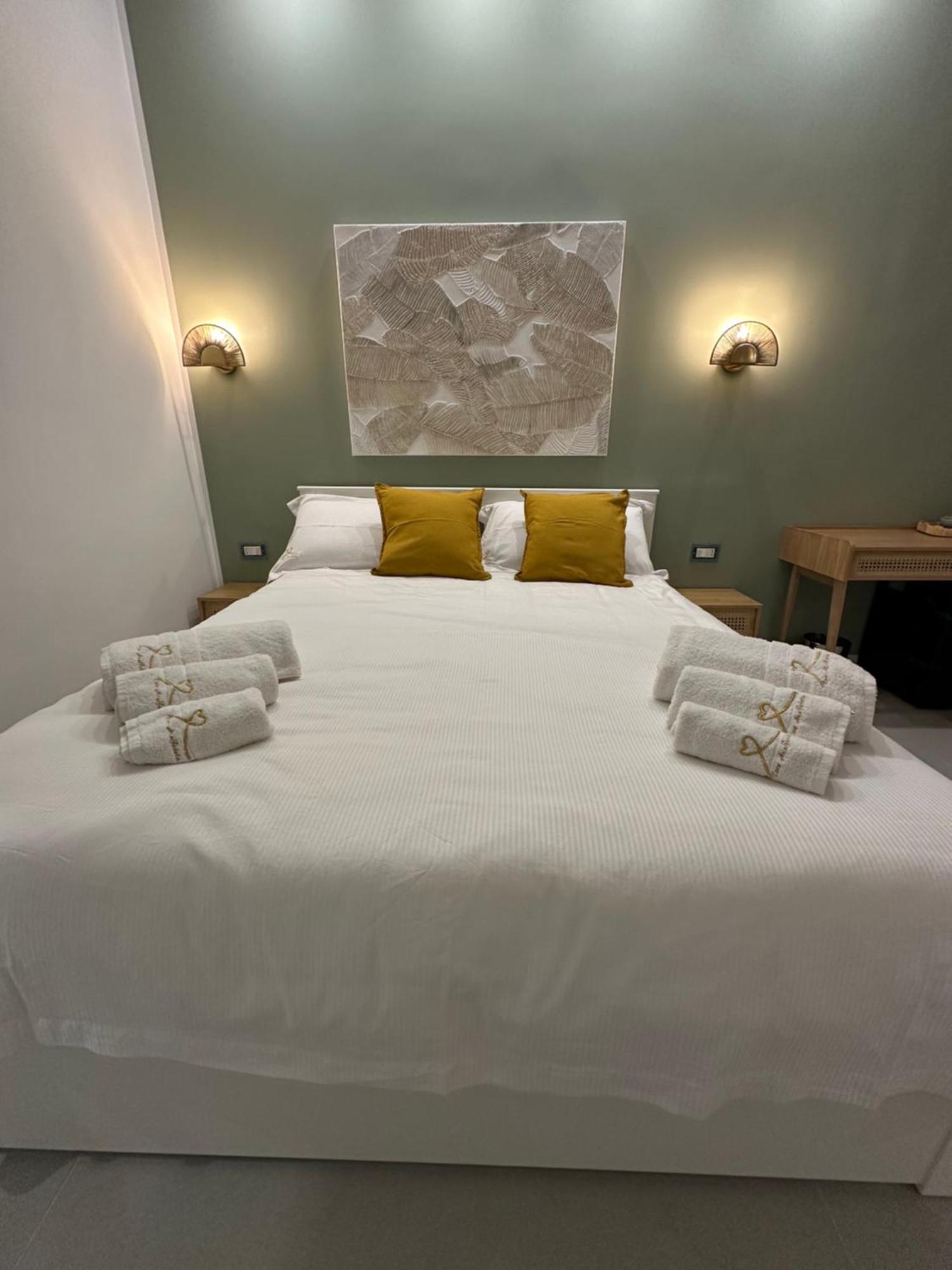 Core Analfabeta Bed & Breakfast Naples