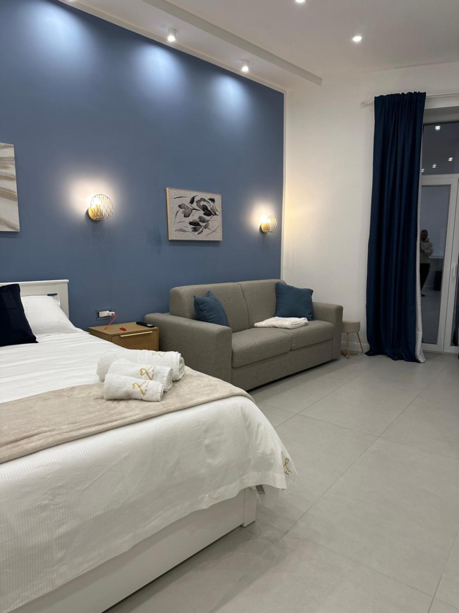 Bed & Breakfast Core Analfabeta Naples