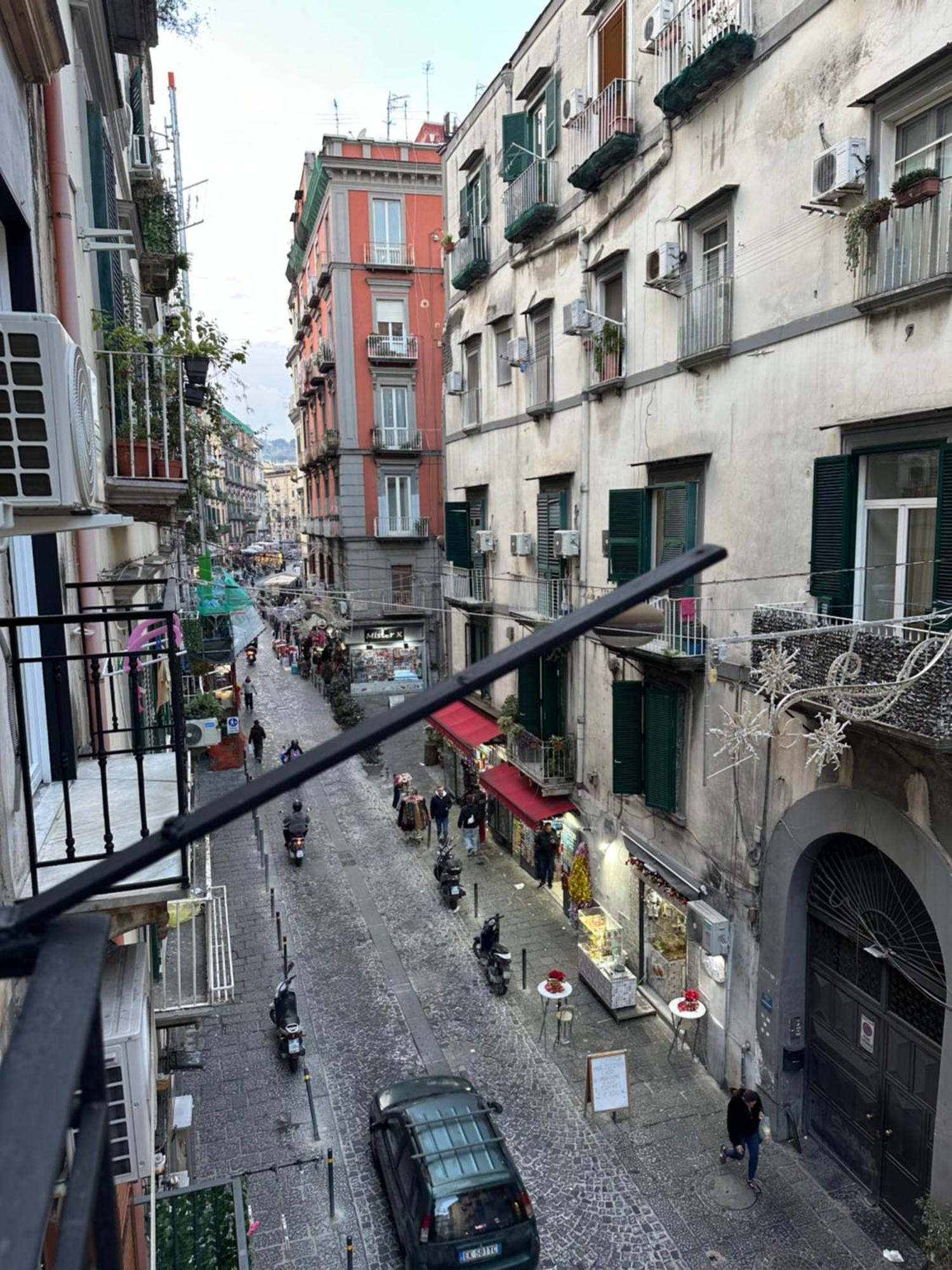 Core Analfabeta * Naples